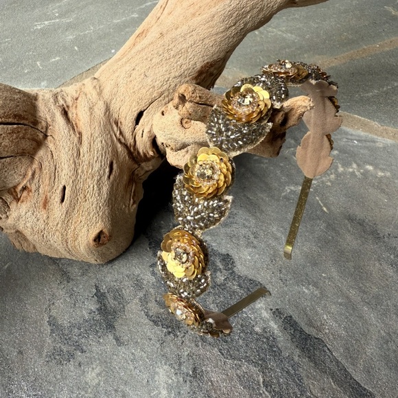 New🌟Anthropologie-Elegant Gold and Silver Embellished Headband - Picture 4 of 6